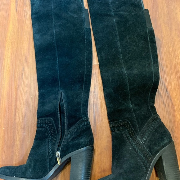 Vince Camuto Madolee Boots - Picture 2 of 7